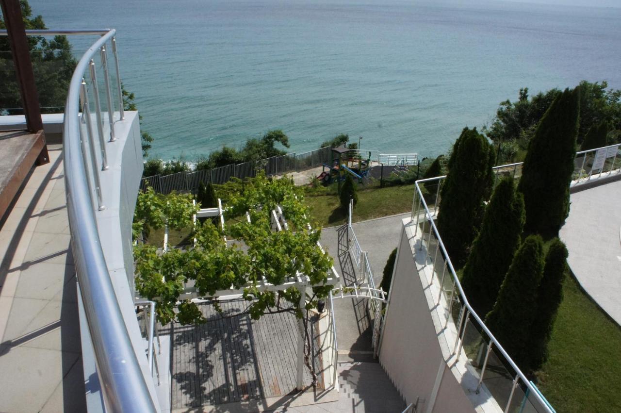 Silver Beach Byala - Първа Линия, Морска Панорама С Два Басейна المظهر الخارجي الصورة