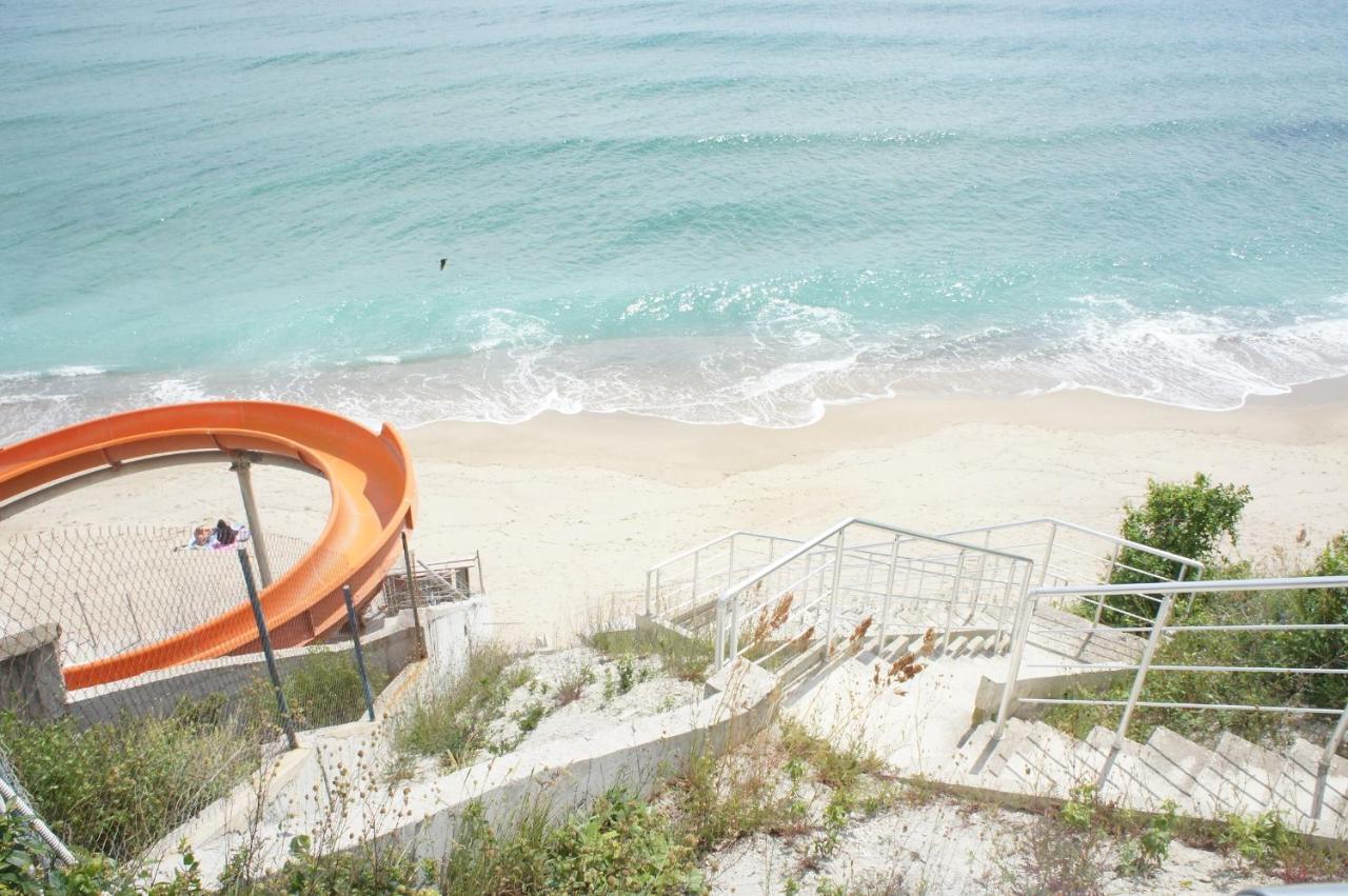 Silver Beach Byala - Първа Линия, Морска Панорама С Два Басейна المظهر الخارجي الصورة